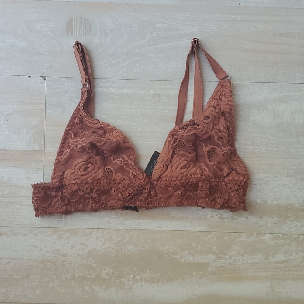 Rusty lace bralette
